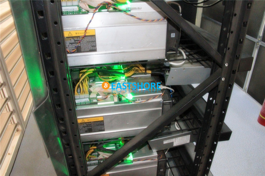 Introduction-to-Mobile-Mining-Farm-Bitmain-ANTBOX-IMG-58.jpg