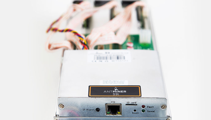 انت ماینر Antminer S9 